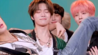 带一把年纪的直男老爸看TXT接力舞蹈