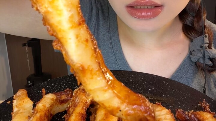 First time trying crispy meat Wanan! Do you guys call it crispy meat Wanan, crispy Wanan fish, or cr
