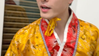 «النمر المبتسم» 8