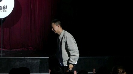 Cặp đôi hài hước - Show độc thoại của Phó Hàng