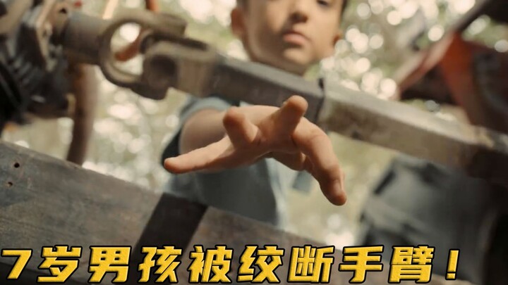 Cậu bé 7 tuổi bị máy kéo nghiền đứt cánh tay, cả cộng đồng chung tay cứu hộ suốt quãng đường 1.400 k