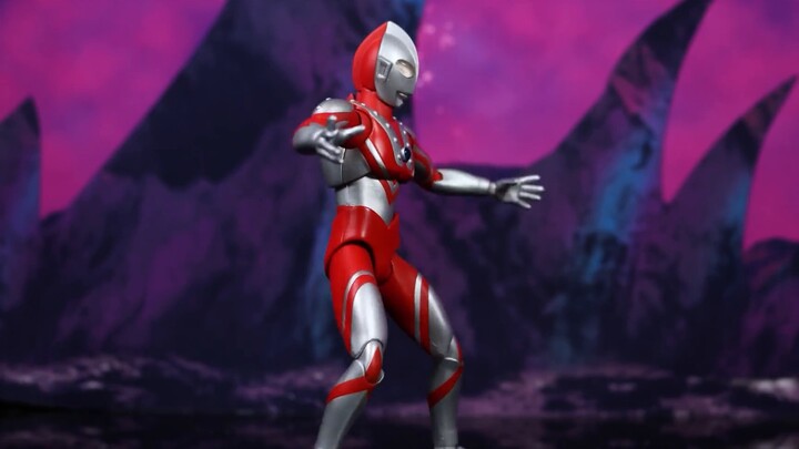 [Ultraman Stop Motion Animation] Ultraman Ace VS Zoffy! It was all planned by that adult!!