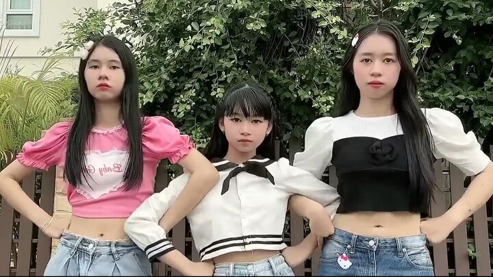 สามพี่น้องเต้น TikTok น่ารักมากก! #shorts #tiktok #dance #wiwawawowtv - WiwaWawo
