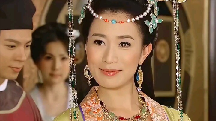 Seeing the old lady instantly brings my late grandma to mind—this is why the princess is so forgivin