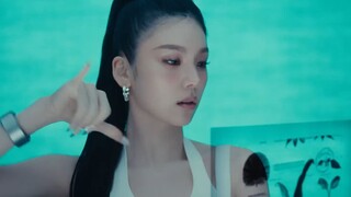 Trailer ra mắt solo của Hwang Yeji được phát hành