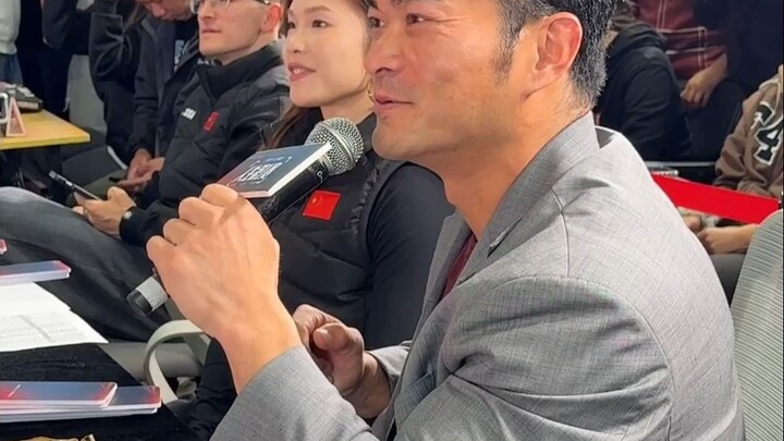 Seeing my 53-year-old classmate step onto the field fills me with deep respect! Passion knows no age