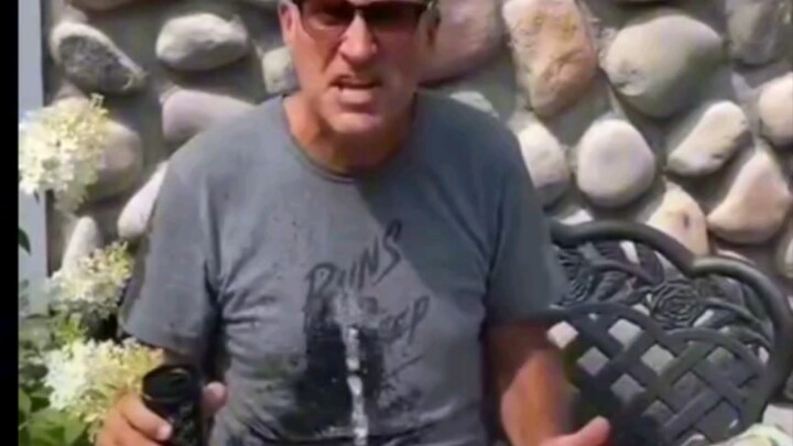 I didn't expect it to be this funny before clicking.