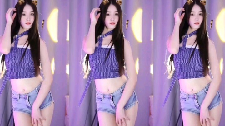 Tiger Teeth-Xia Fei Dance Video กางเกงยีนส์ขาสั้น
