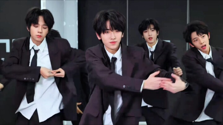 “Problem With You” — Penilaian Tari Grup November oleh Zuo Qihan