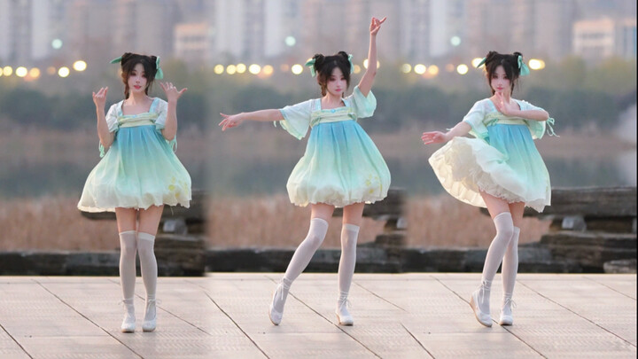 Cute, Shy & Playful Girl | “Four Seasons Rain” — The Four Seasons Girl