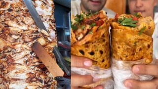 Buat menara kebab Turki yang besar dan padukan dengan burrito goreng segar. Luar biasa!