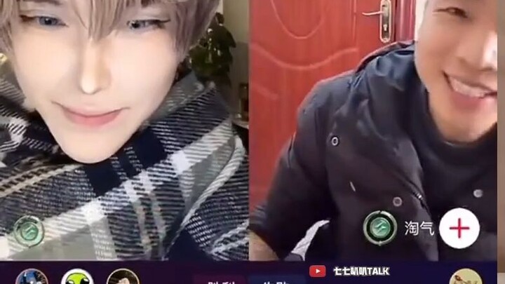 Chàng trai thẳng giận dữ đáp trả gay, cười chết mất thôi~