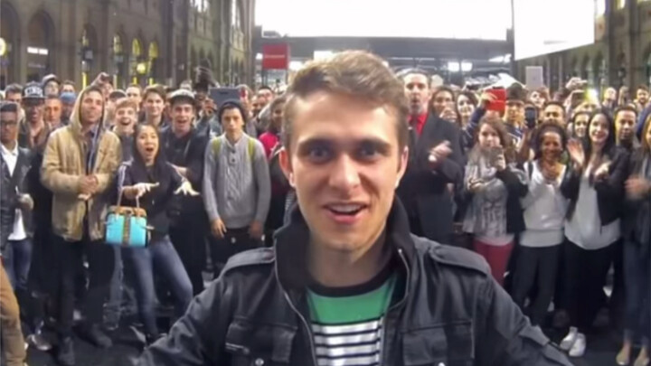 The world's hardest-to-get free phone