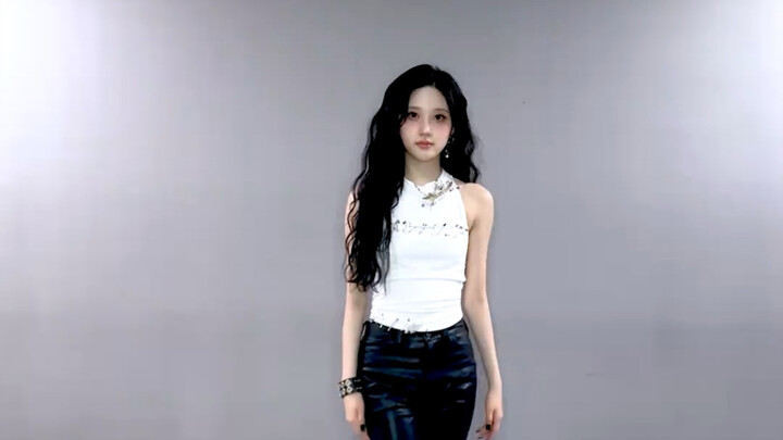 [Golden Autumn] Autumn arrived so quickly 🖤 odd cha+1 | Official Twitter Update 260228