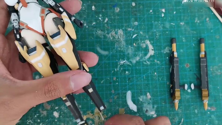 [Warrior: No One Is Watching Series] Bridget Yaoyan's movable model with big white armor is made