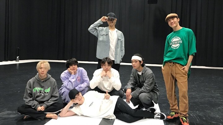 [CC] [BTS] "ON" Practice Room Version
