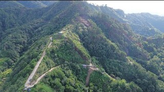 Isang Barangay na napapaligiran ng matatas na bundok! Landslide ang Kalaban dito