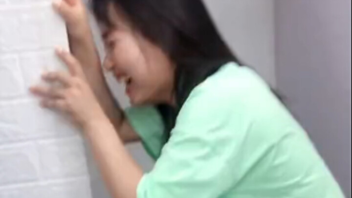 For a moment, it was hard to tell whether she was happy or scared.