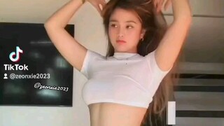 Nasira ang short ko paayos naman 😂😂💦💦