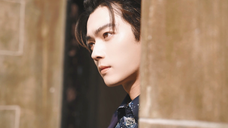 【Xu Kai】231128 Departemen Urusan Weibo memperbarui sorotan pemotretan luar ruangan FENDI