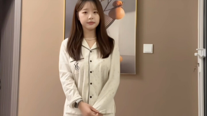 Learning to Walk Like the People of Handan: Dance Behind-the-Scenes!