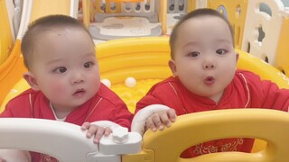 Tôi không bao giờ ngờ rằng cái tên đầu tiên mà Nguyên Tử học được để gọi tôi lại là "anh". Người mẹ 