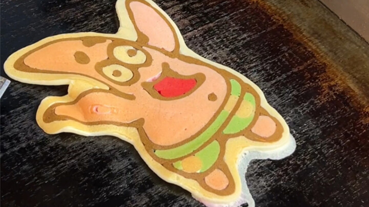 Pancake kartun di pasar malam Thailand, hanya 15 yuan per buah! Saya memilih SpongeBob dan Patrick, 