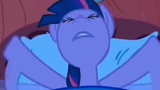 "Pony Violence" Why didn't I realize that My Little Pony is so abstract before? I will join this mor