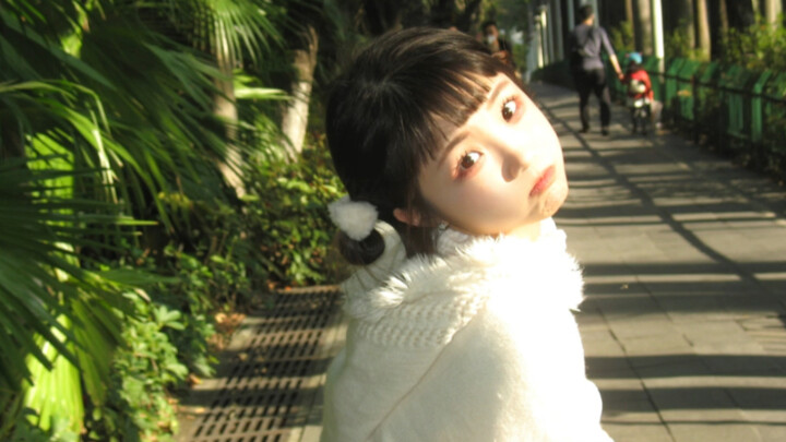 Aku paling imut menurut foto yang diambil pacarku!