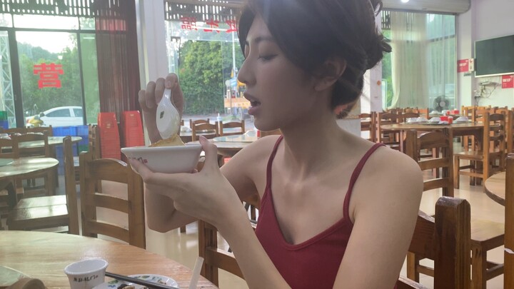 What do you want to eat today? I want to eat Yong Dou Fu