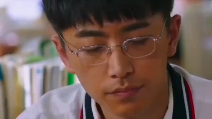 Lén lấy một cái cậu nhỏ