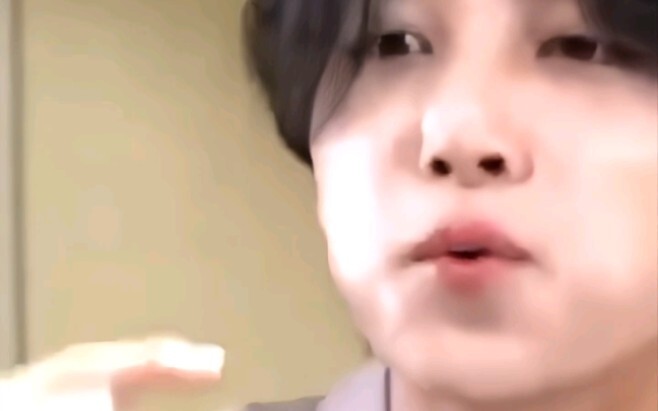 【Che Han】Rabbit: That’s my cheek fat!