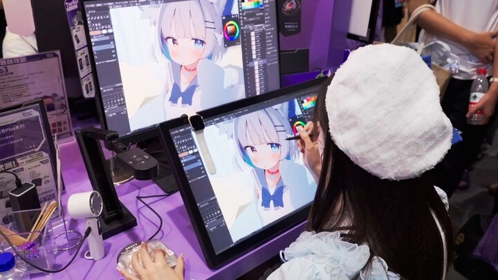 I really love the feeling of painting live in China.