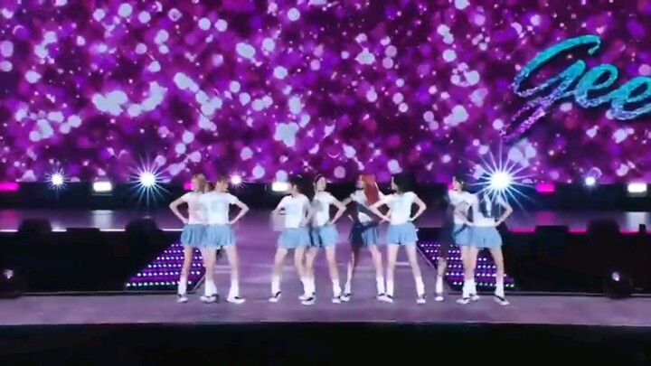 Hearts 2 Hearts - Gee