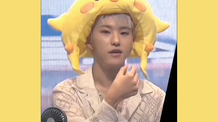 Tidak mengerti, tapi tetap patuh menyelesaikan sesuai permintaan! seventeen #SeoMyungHao #JeonWonWoo