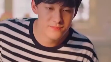 Mom Favors the Older Sister—But the Younger Brother Surprisingly Said This!