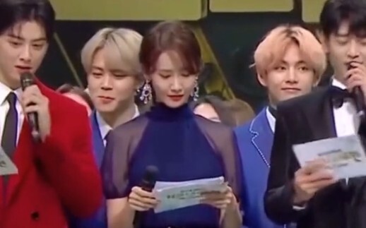 BTS’s Jimin keeps sneaking glances at the schedule—clearly, their eyes locked! Cha Eun-woo just show