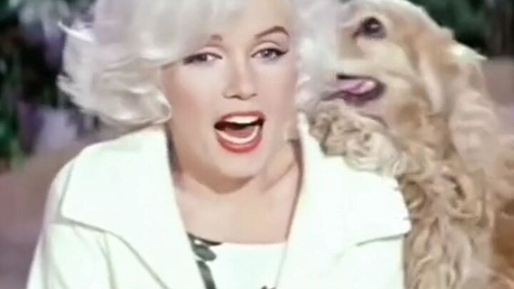 นี่คือเบื้องหลังภาพยนตร์เรื่องสุดท้ายของมอนโรที่ยังไม่เสร็จในปี 1962 ภาพมอนโรสีสันสดใสแสนงดงาม