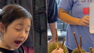 อยู่ที่ไทยทั้งที จะไม่เปิดกล่องสุ่มทุเรียนได้ยังไงกัน～