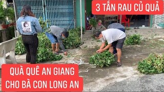 Trao gởi yêu thương đến bà con đi làm xa nhà dịch bệnh không về được ở Long An
