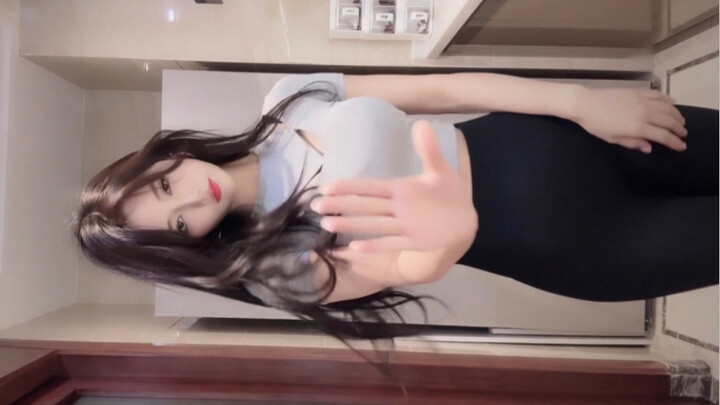 【Mèo Ngọt 77】Ong Chúa