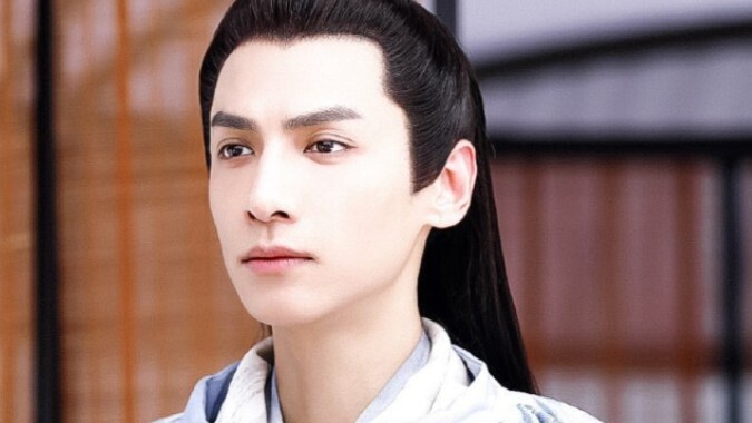 | Runyu x Rongqi | ทำอย่างไรหลังจากช่วยจักรพรรดิ? (ตอนที่ 1) | ด้านบนสวยฉุนเฉียว x ด้านล่างจักรพรรดิ