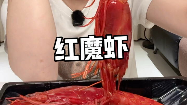 Hai con tôm Red Cherry giá 319… dù không ngon cũng phải ăn thôi