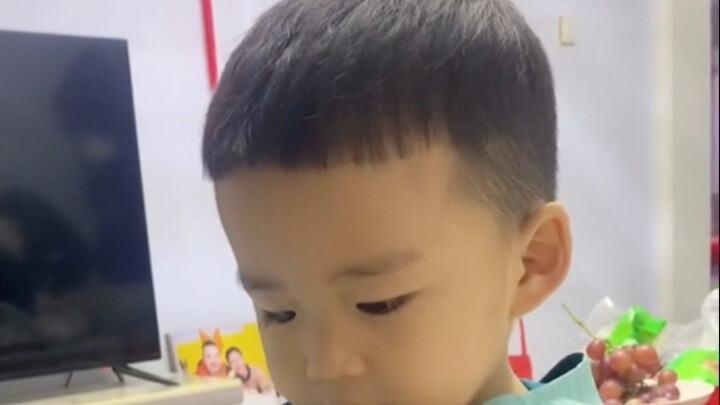 Sebenarnya siapa yang memanjakan siapa