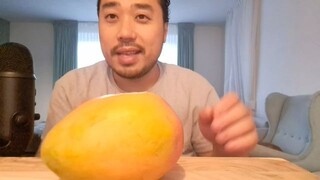 ASMR SWEET & JUICY EAT ME MANGO 🥭 - EATING SOUNDS