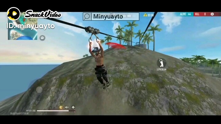 merosot di zipline YaK.. hohoho