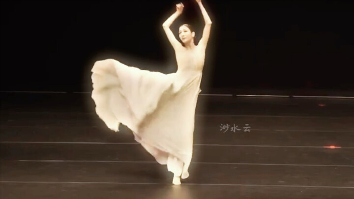 柳手鹤步 朝鲜舞最美的点就在这里