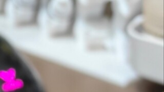 Bagaimana mungkin paman ayam goreng yang selama hidupnya hidup dengan ayam goreng, akhirnya digoreng