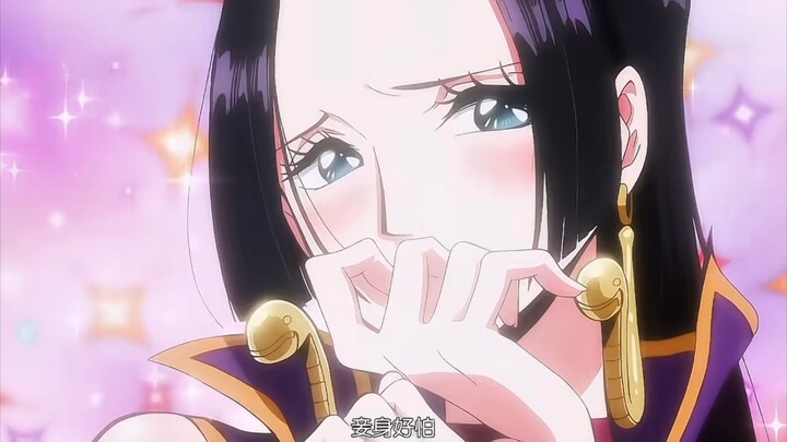 No wonder she’s the Empress—she’s got it going on with both men and women. Who wouldn’t fall for her
