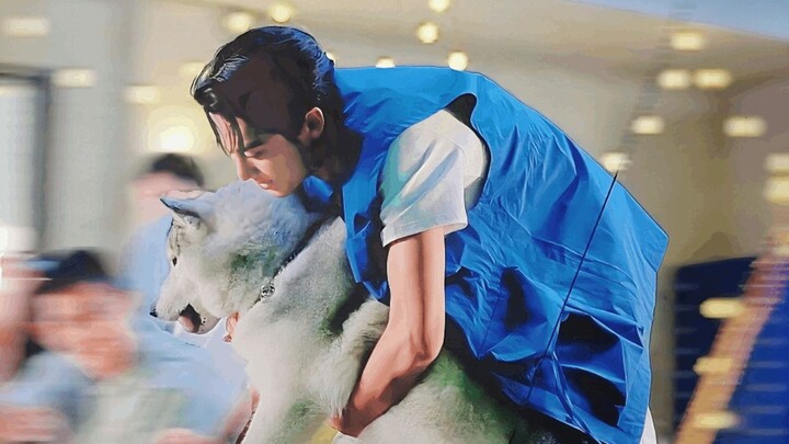 Get along well with the dog! It turns out that Wang Hedi has no social barriers! This c*ess is to
